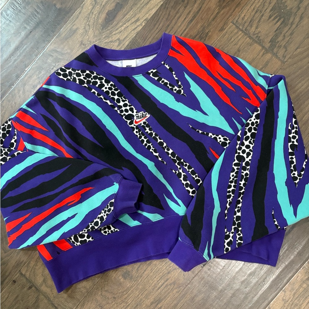 Nike Women’s Vibrant Striped Crewneck Sweater